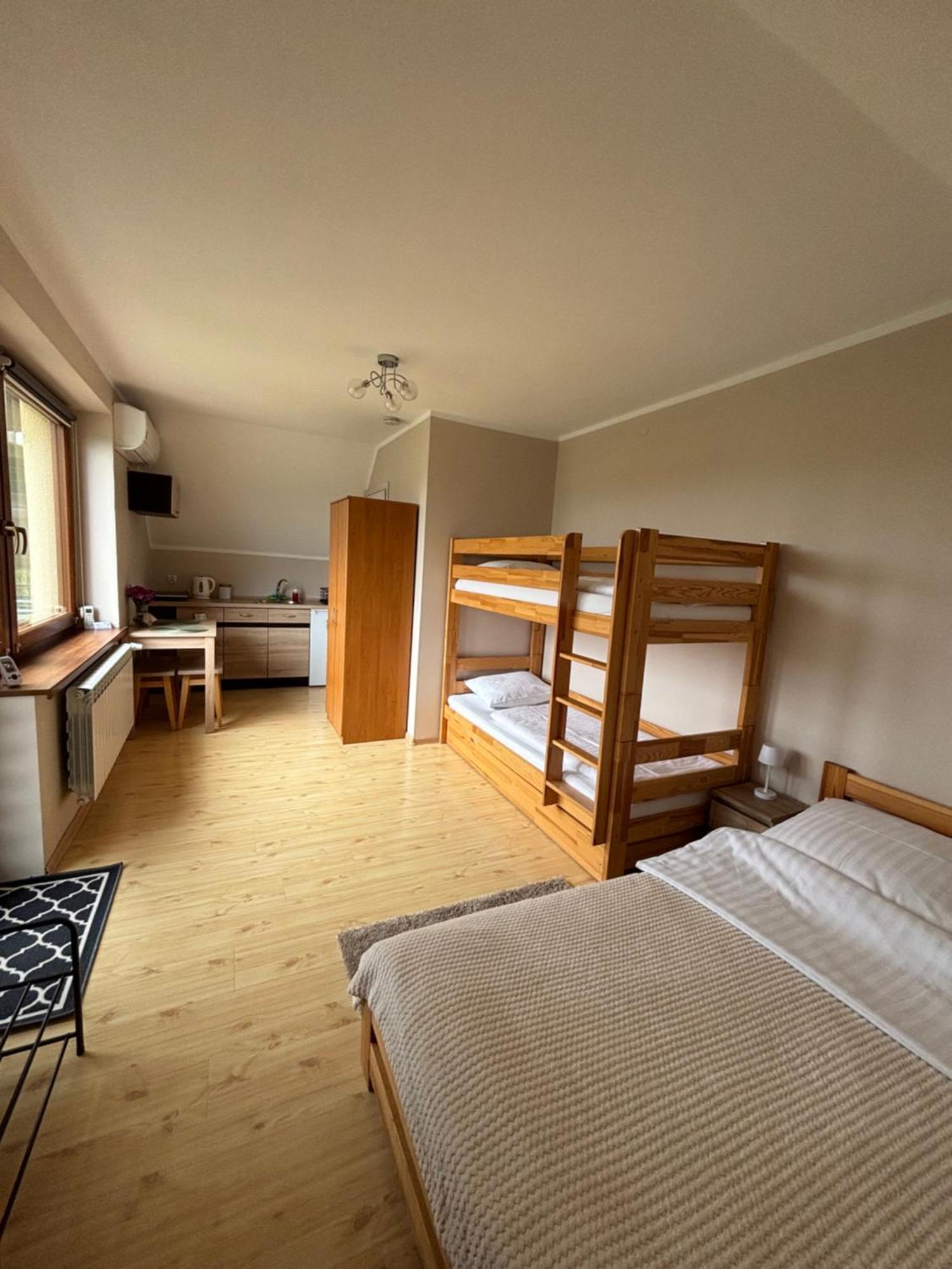 Azalia Zator Apartment ภายนอก รูปภาพ